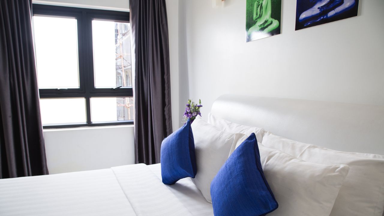 From Measurement to Installation: The Journey of TheHues Custom-Sized Curtains