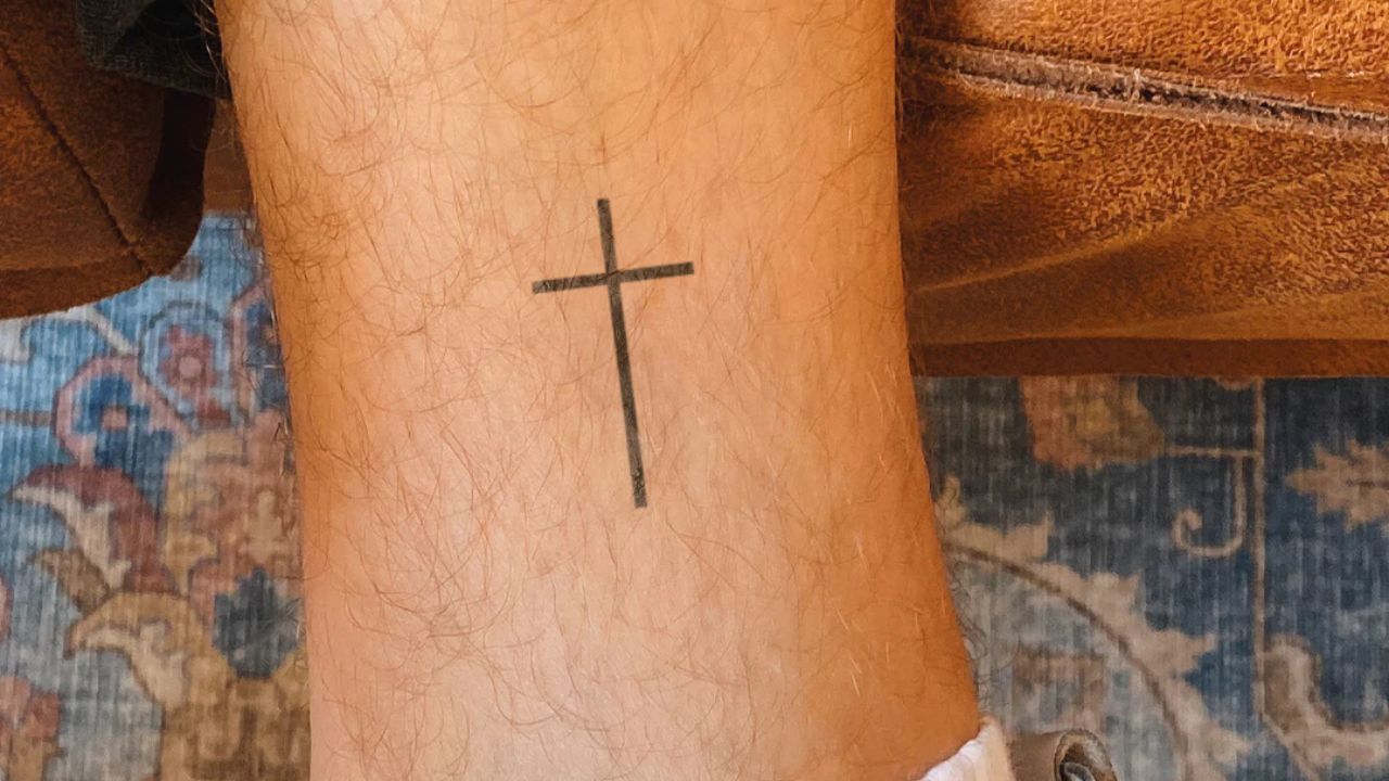 Temporary Cross Tattoos: A Modern Spiritual Devotion Expression